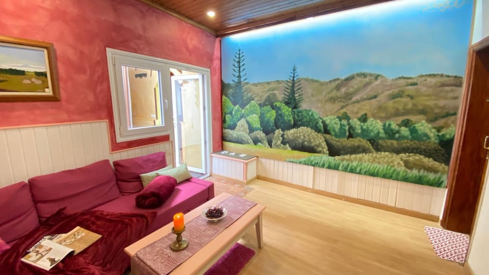 TV and multimedia, Living room, Seating area