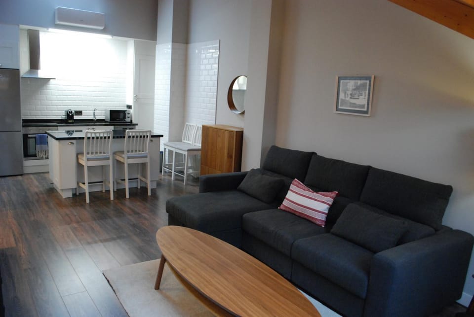 Kitchen or kitchenette, Living room, Dining area