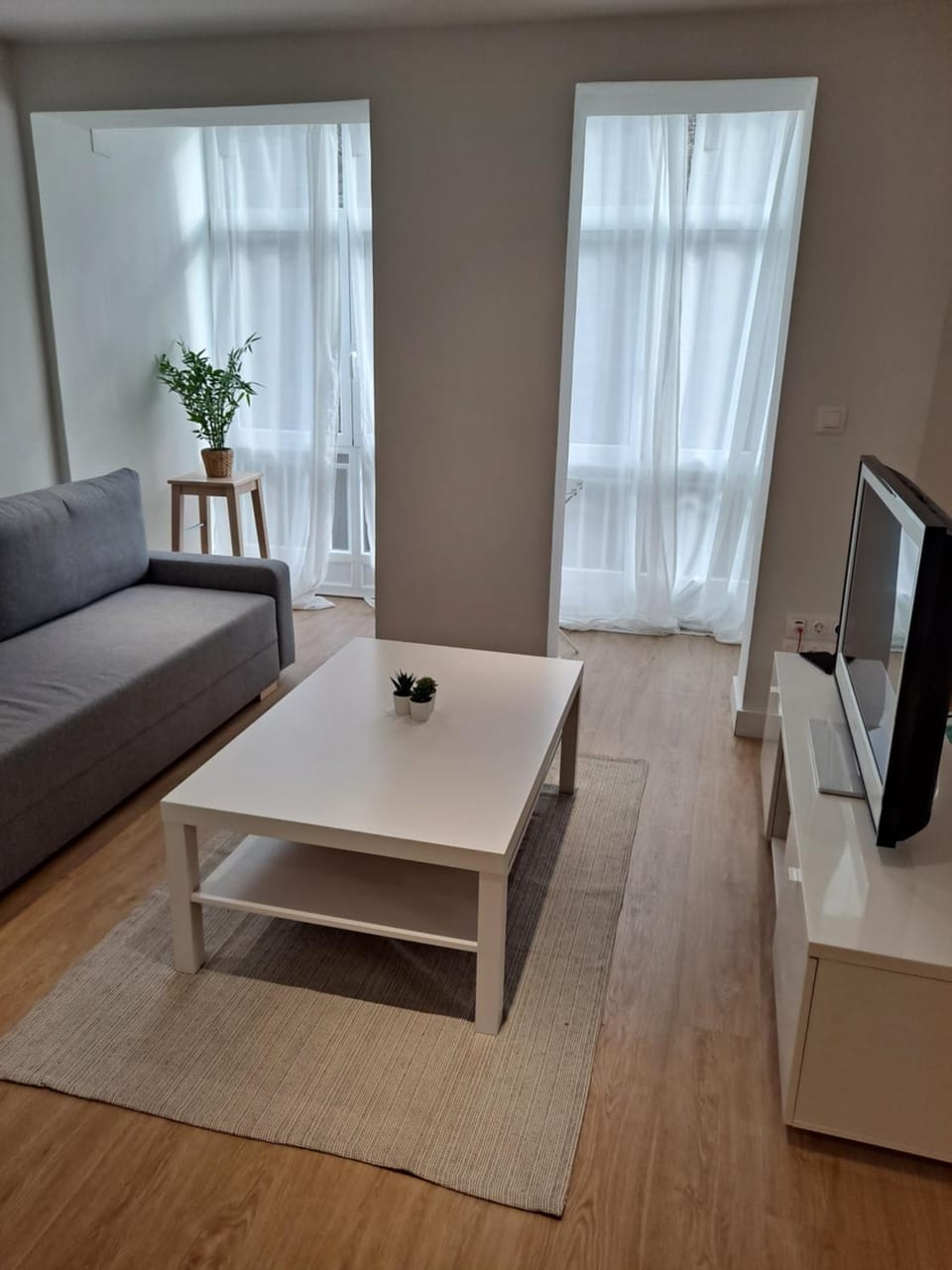 VISTAS MURALLA CENTRICO EN ZONA PEATONAL Wi-fi VUT LU 3270 Apartment in Lugo