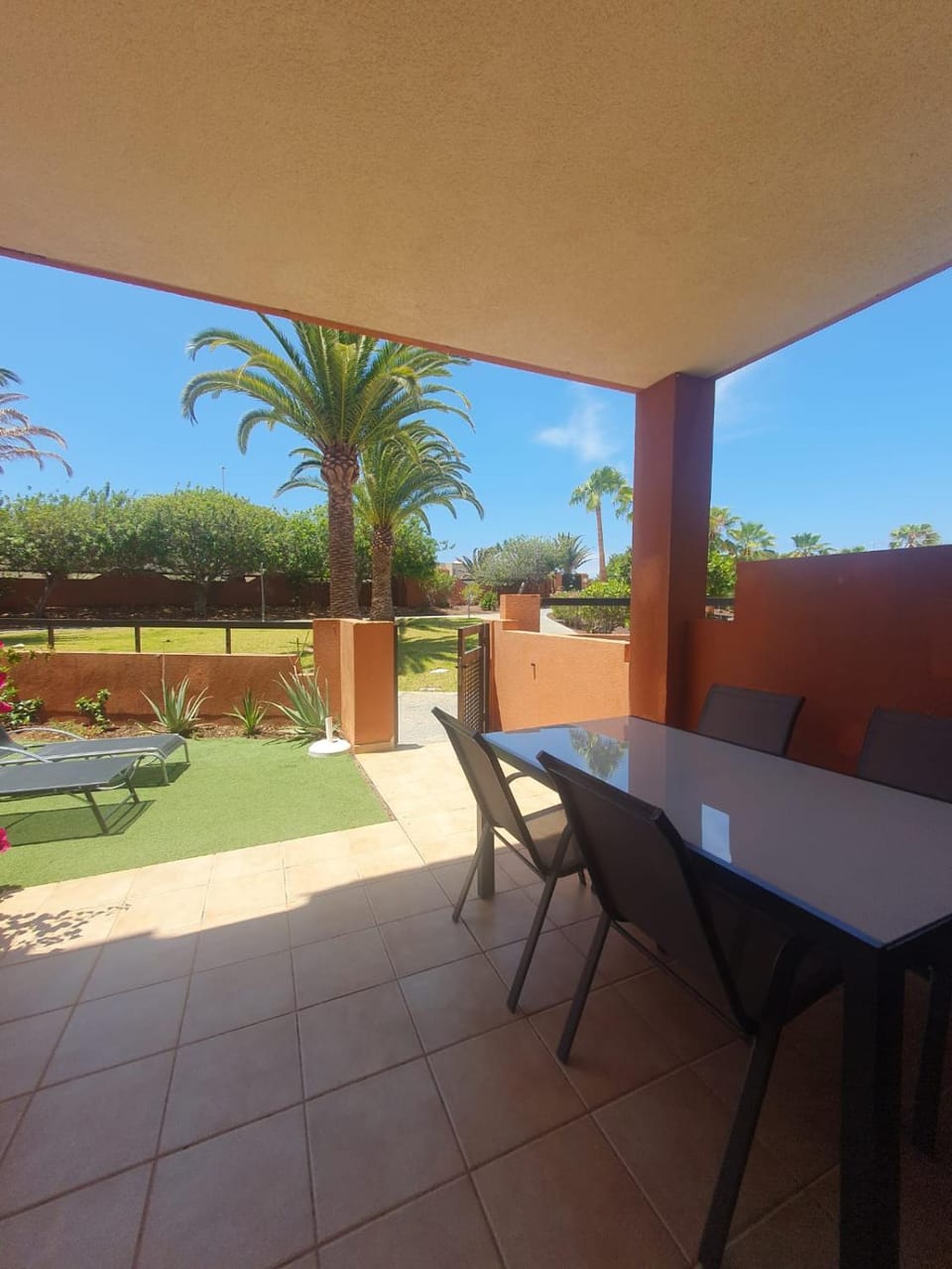 Garden, Balcony/Terrace