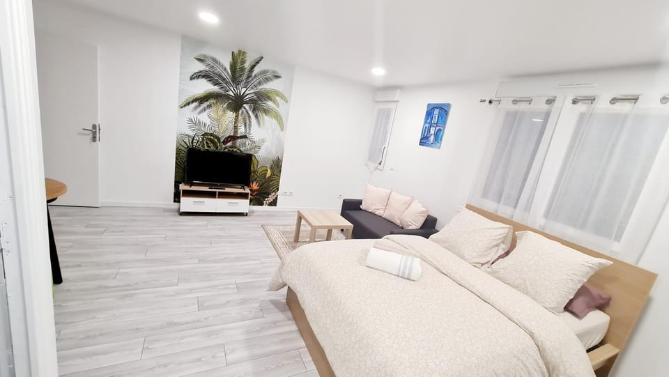 Appartement lumineux avec parking Apartment in Île-de-France
