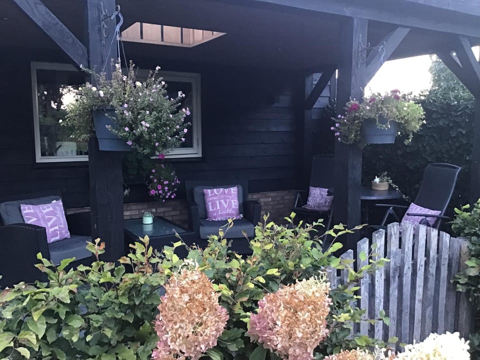 Vakantiehuisje B&B de Kleine Voskuil Bed and Breakfast in Flevoland, Netherlands