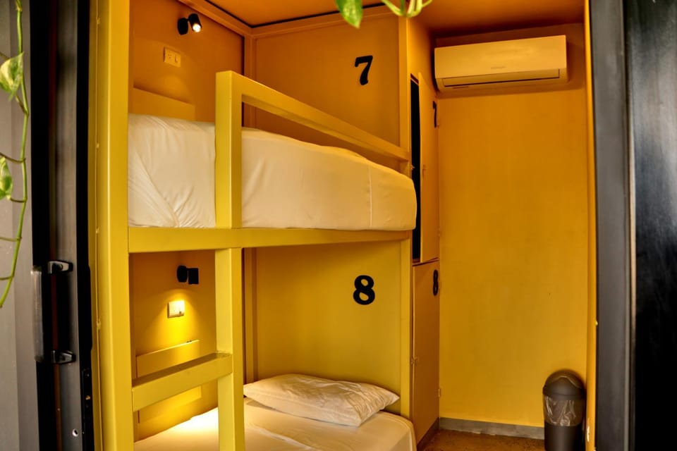 bunk bed