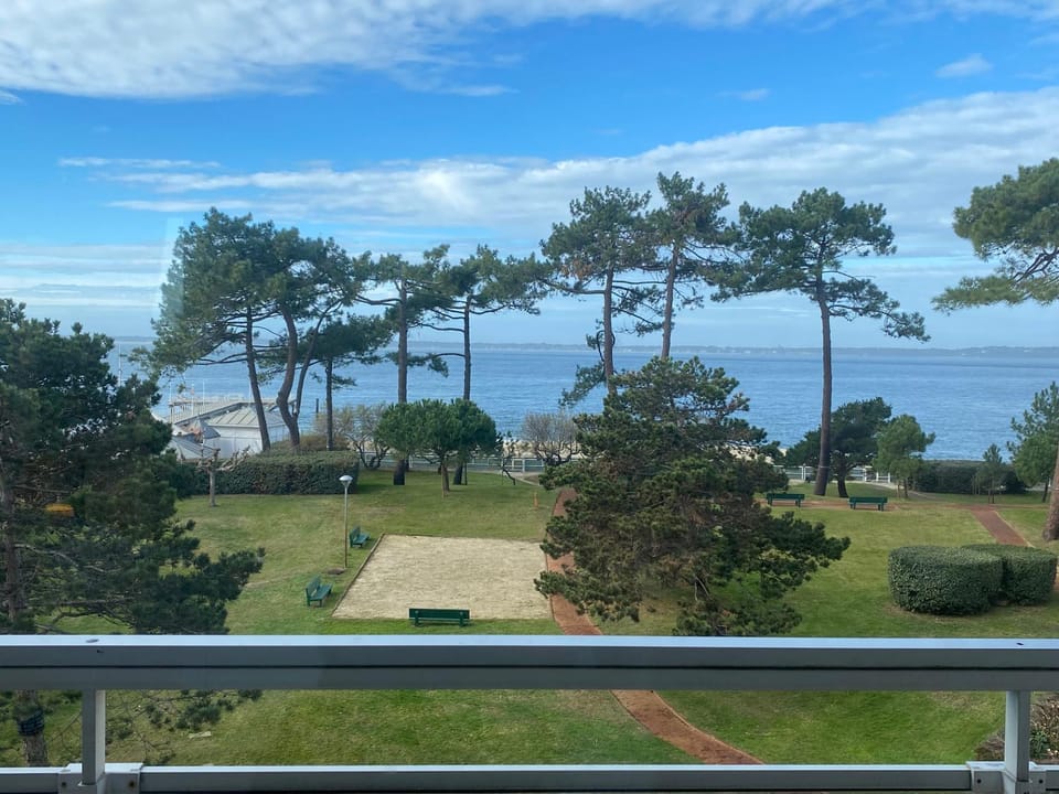 Appartement T2 bis avec balcon, parking et WIFI à Arcachon - FR-1-374-199 Apartment in Arcachon