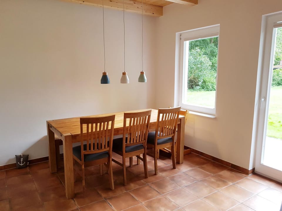 Dining area, Food, Food