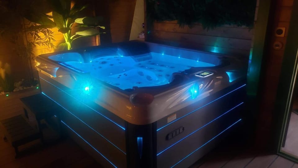 Hot Tub