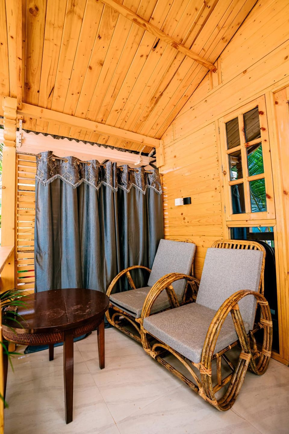 Seating area