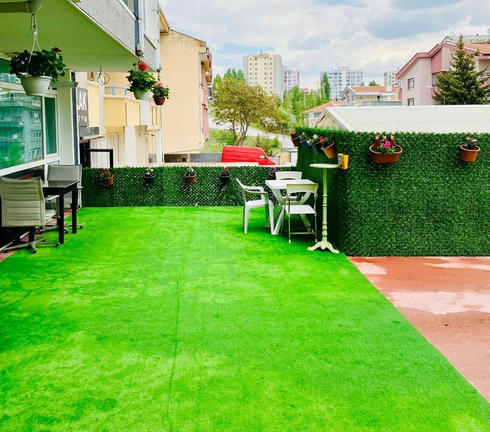 Garden, City view, Garden view