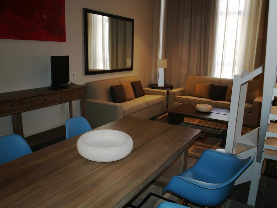 Seating area