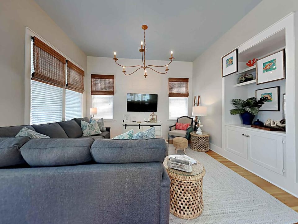 TV and multimedia, Living room, Seating area, furniture