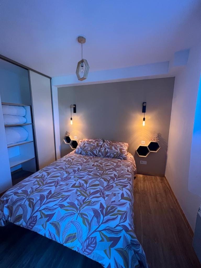 Appart 6pers pieds des pistes avec piscine Apartment in Provence-Alpes-Côte d'Azur