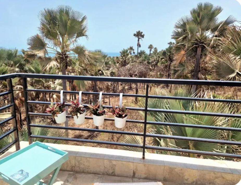 Charlie Blue - Forest House at Relax Waterfront Apartment in Senegal