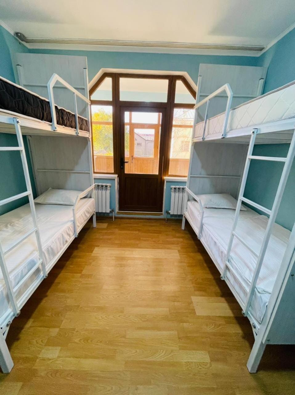 Bed, Photo of the whole room, Bedroom, bunk bed