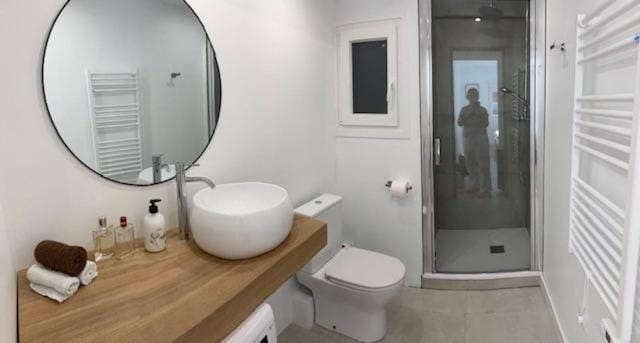 Shower, Bathroom