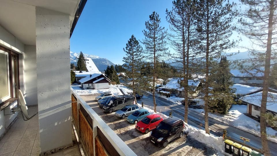 View (from property/room), Parking