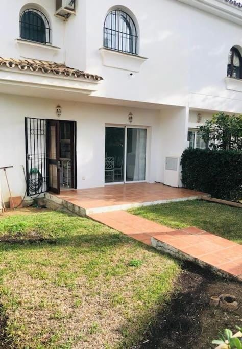 Property building, Garden