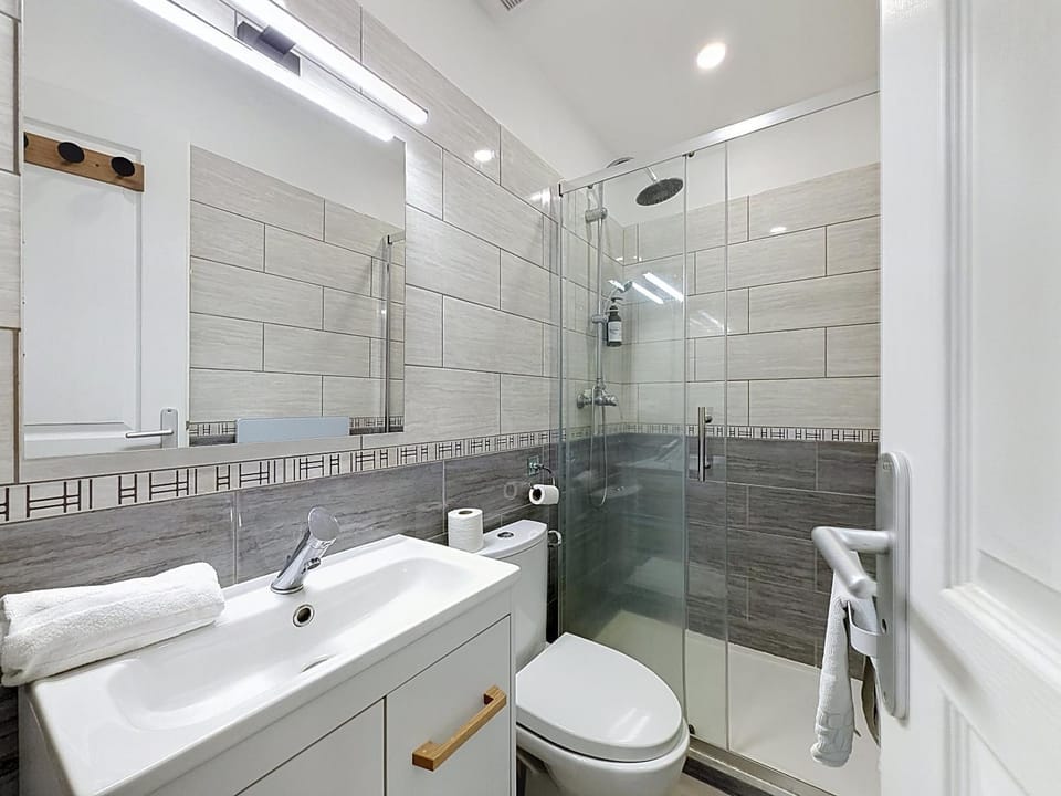 Le Montgy - Studio tout confort à Royat National Apartment in Auvergne-Rhône-Alpes