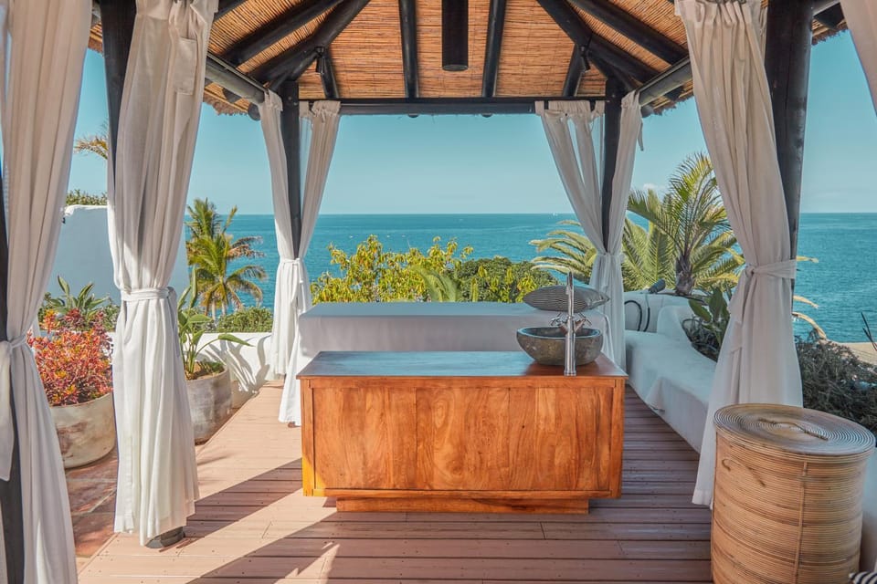 Day, Natural landscape, Massage, View (from property/room), Balcony/Terrace, Spa and wellness centre/facilities, Sea view