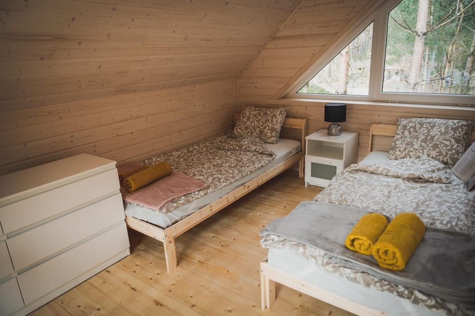 Bed, View (from property/room), Living room, Photo of the whole room, Seating area, Bedroom, Garden view, hair dresser