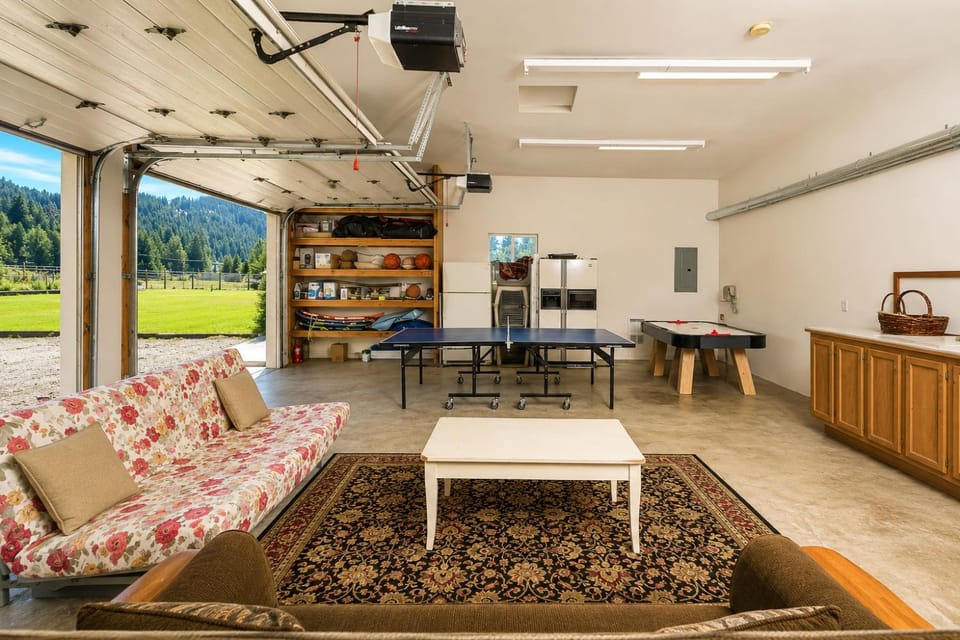 Alpine Acres House in Washington