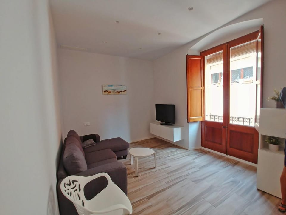 Piso Allada 2 Ref 1196 Apartment in Palamós