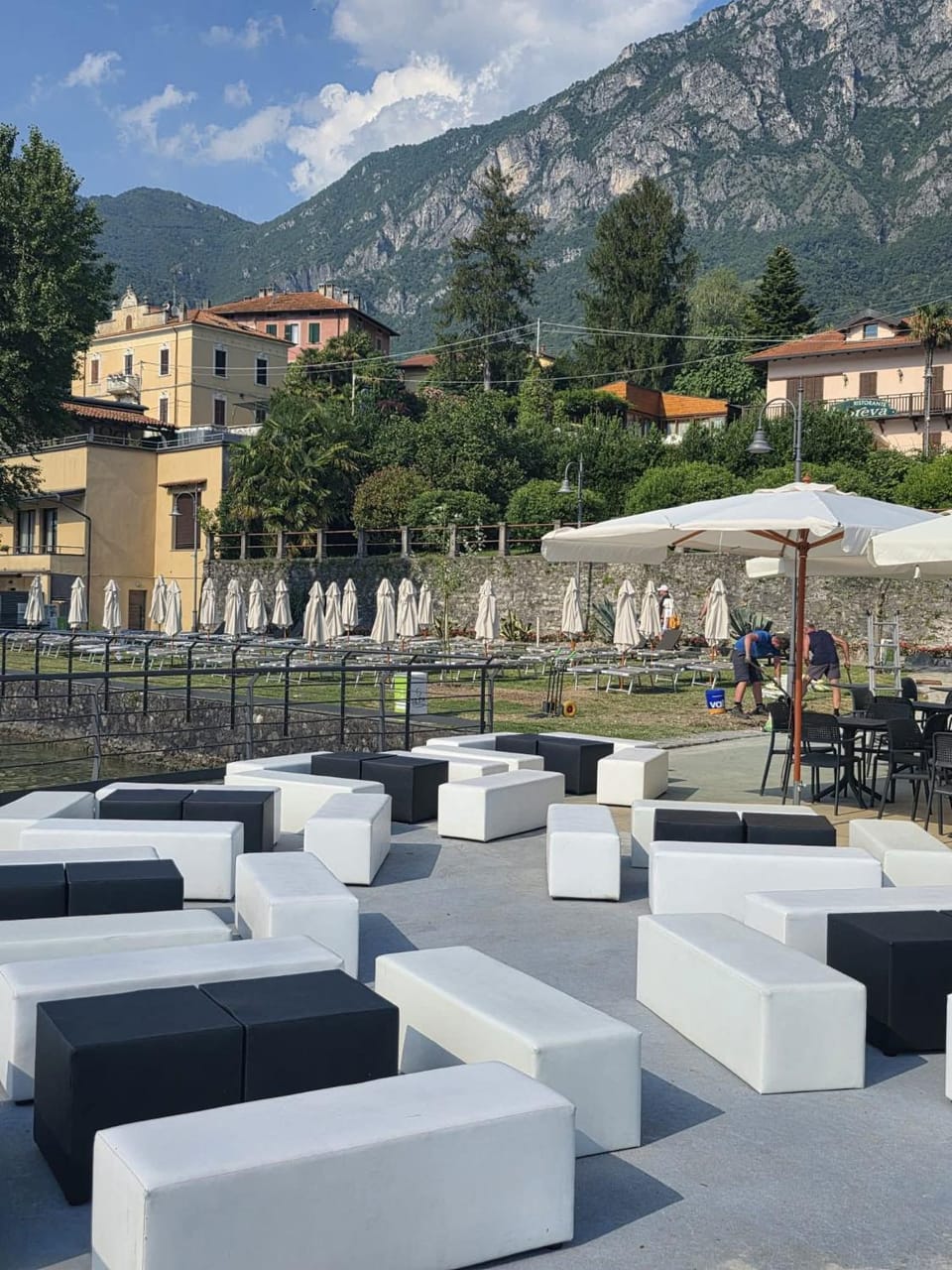 Appartamento L'ulivo 5 chilometri da Varenna vista lago in via privata Apartment in Lierna