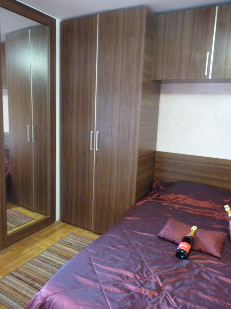 Bedroom, wardrobe