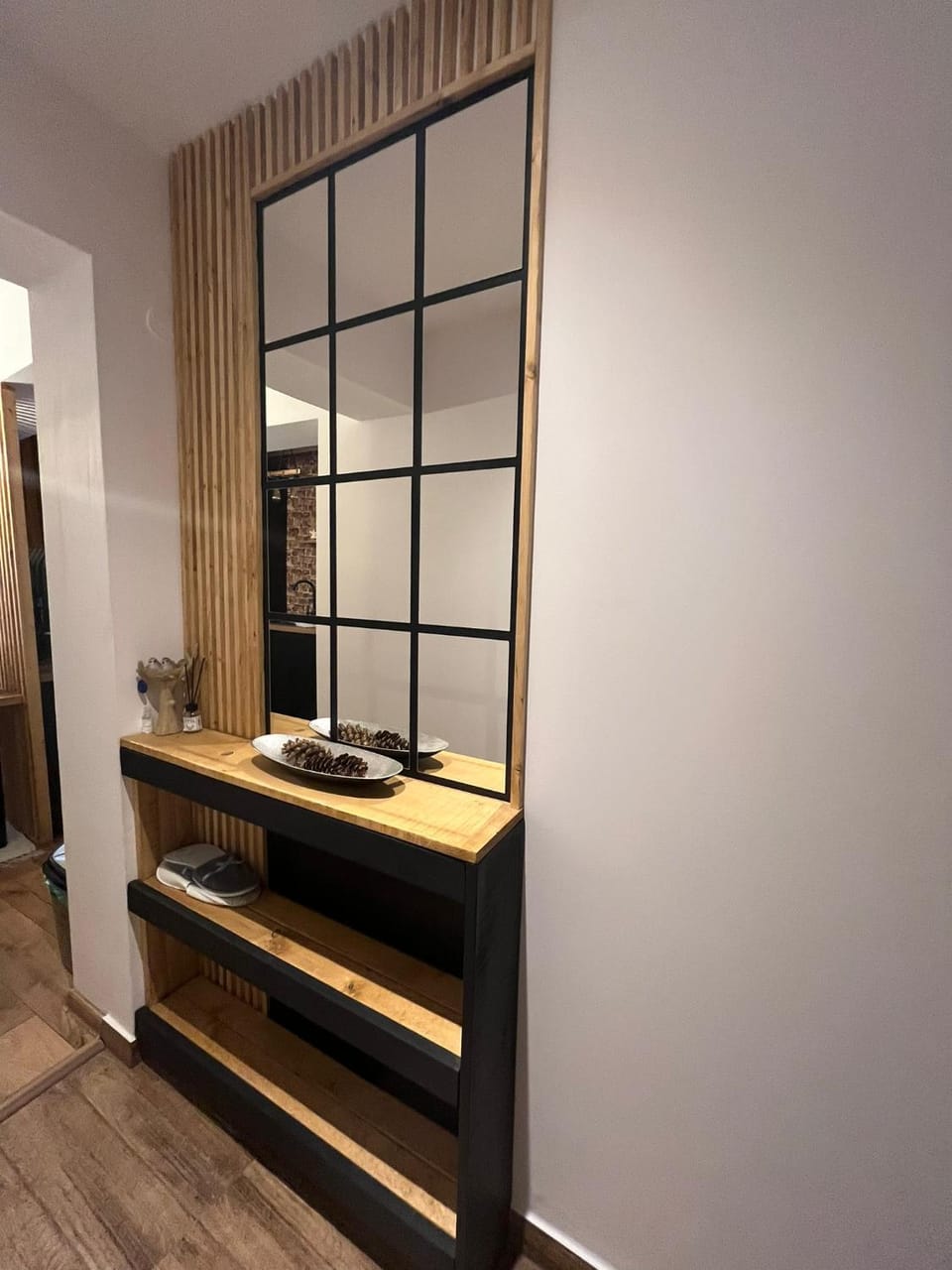 Lobby or reception, wardrobe