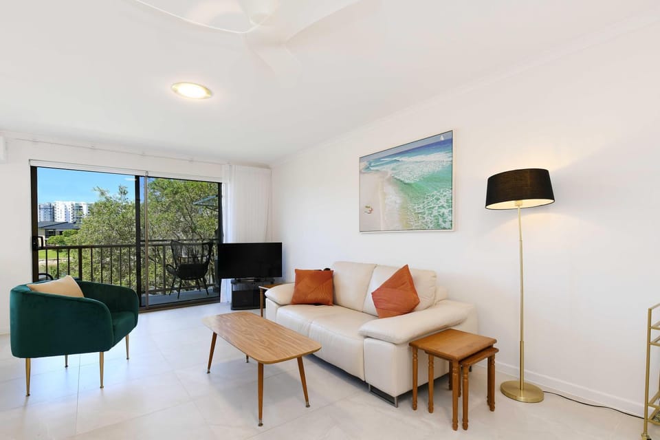 North Facing Gem Apartment in Sunshine Coast