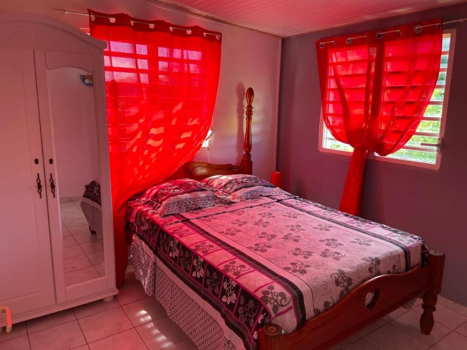 Bed, Photo of the whole room, Bedroom, wardrobe