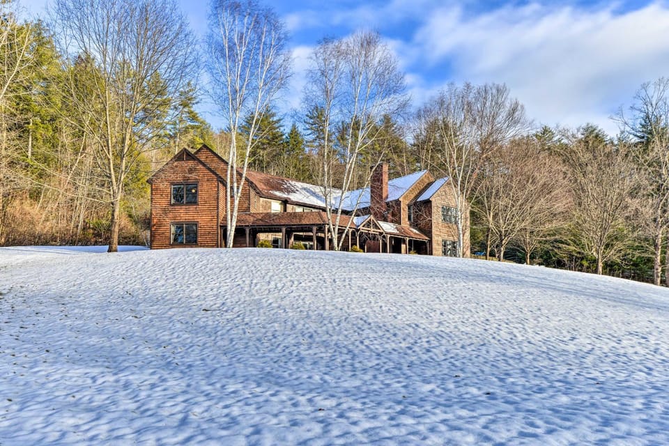 Keene Villa Near Skiing, Swimming & Hiking! Villa in Keene