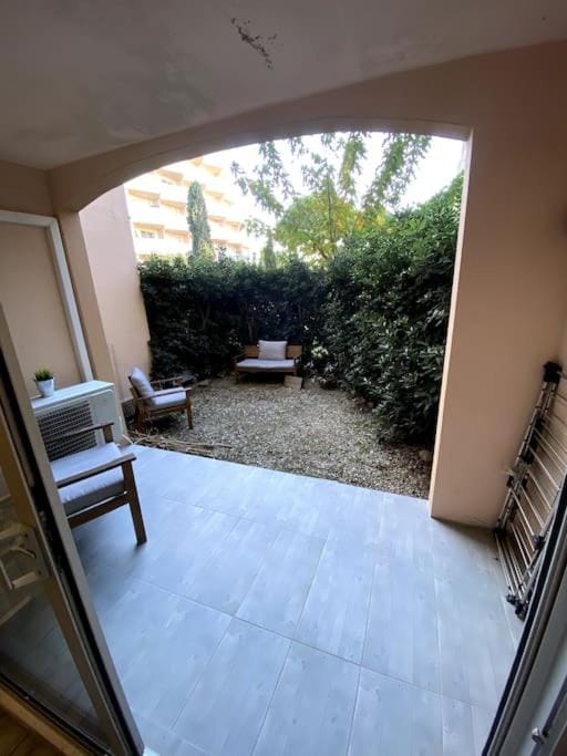 Garden, Garden view