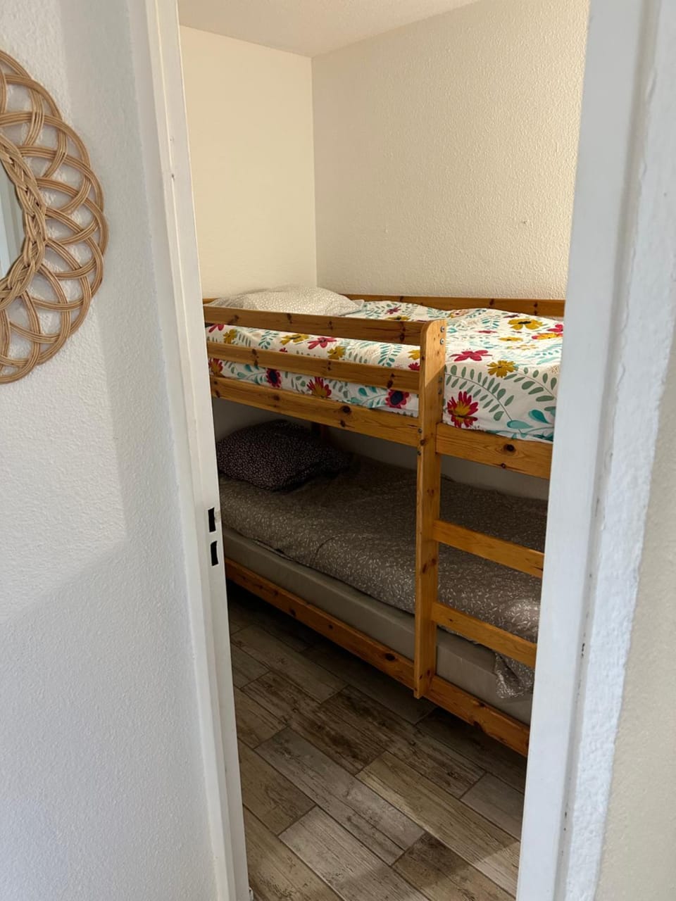 bunk bed