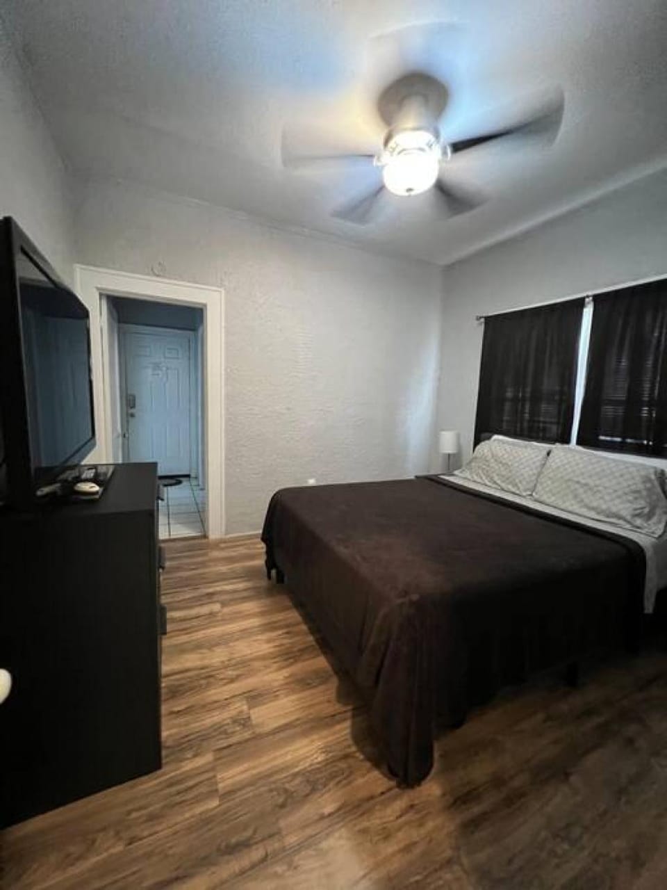 Historic 1920 Bungalow Minutes from DTSP House in St Petersburg