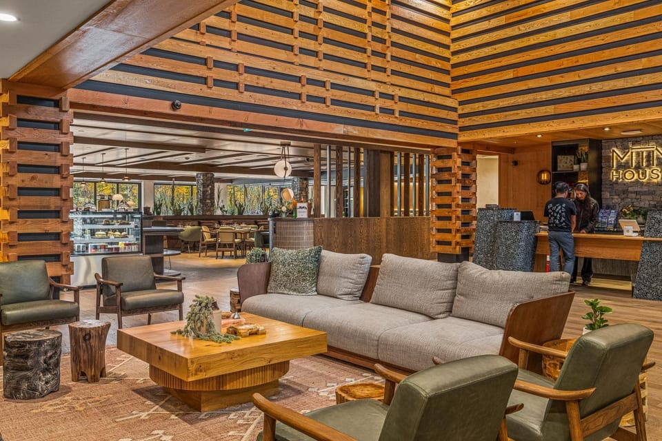 Lobby or reception, Seating area
