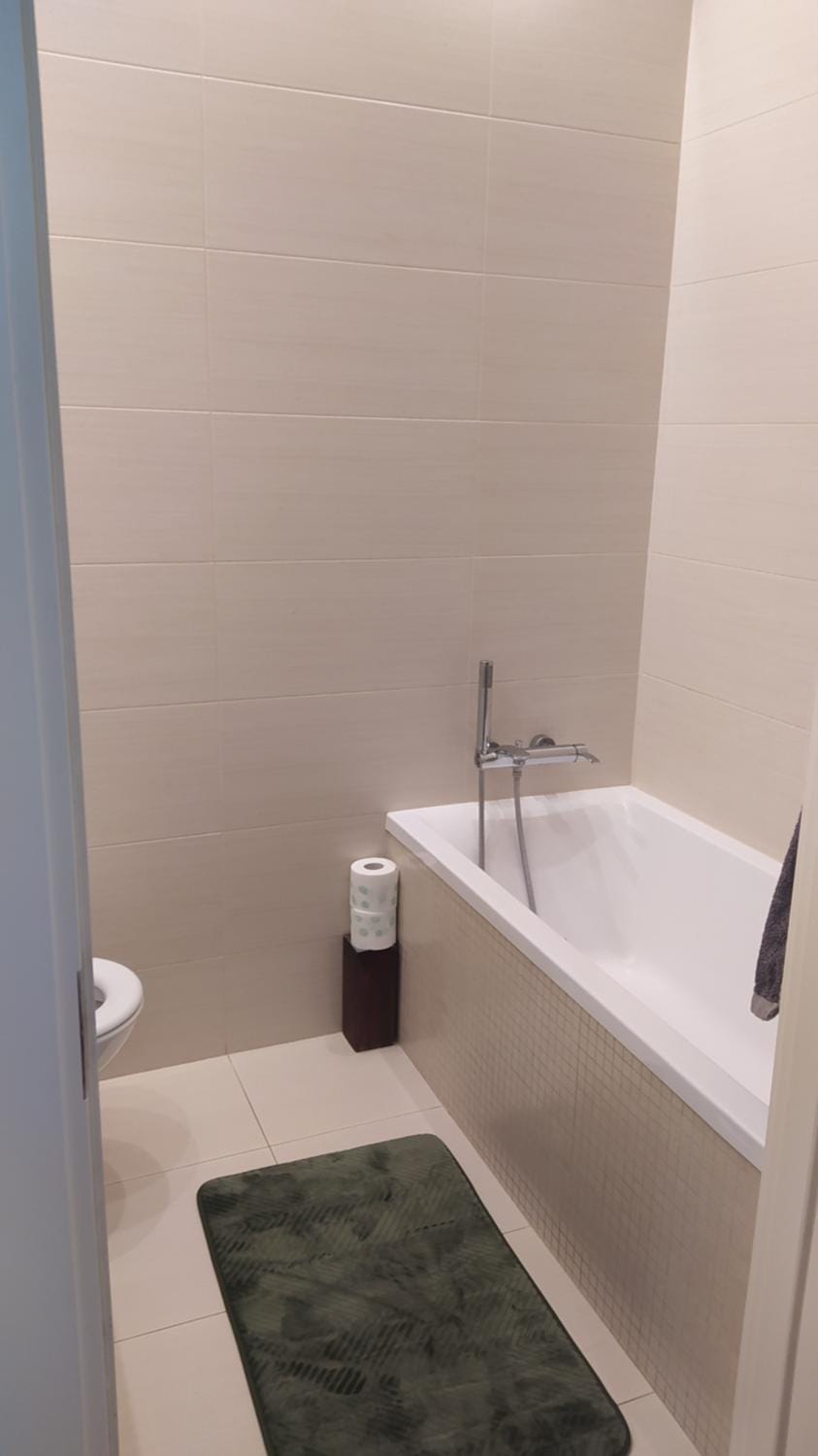 Bathroom, Bath