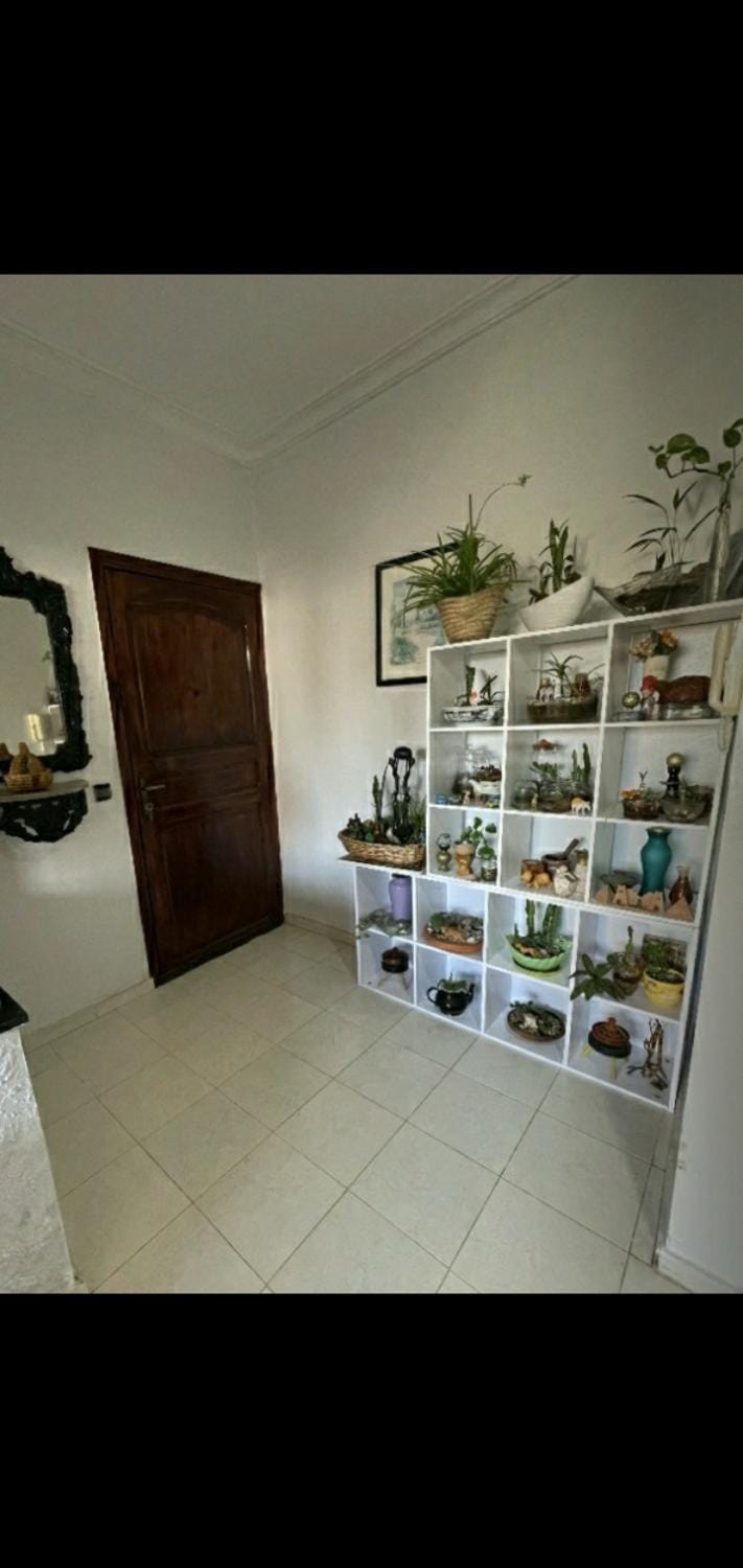 Appartement à peu près 10 mn de la plage et une demie heur verre le stade dhonneur Apartment in Casablanca