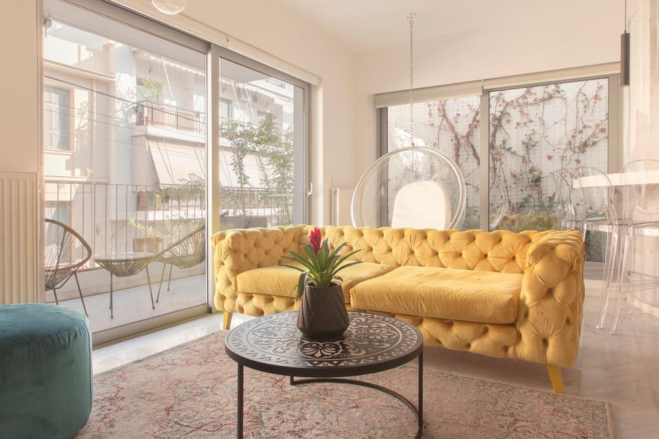 Living room, Seating area