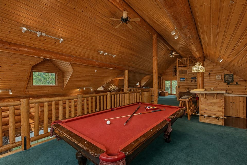 Soaring Pines Lodge by NW Comfy Cabins Cabin in Lake Wenatchee