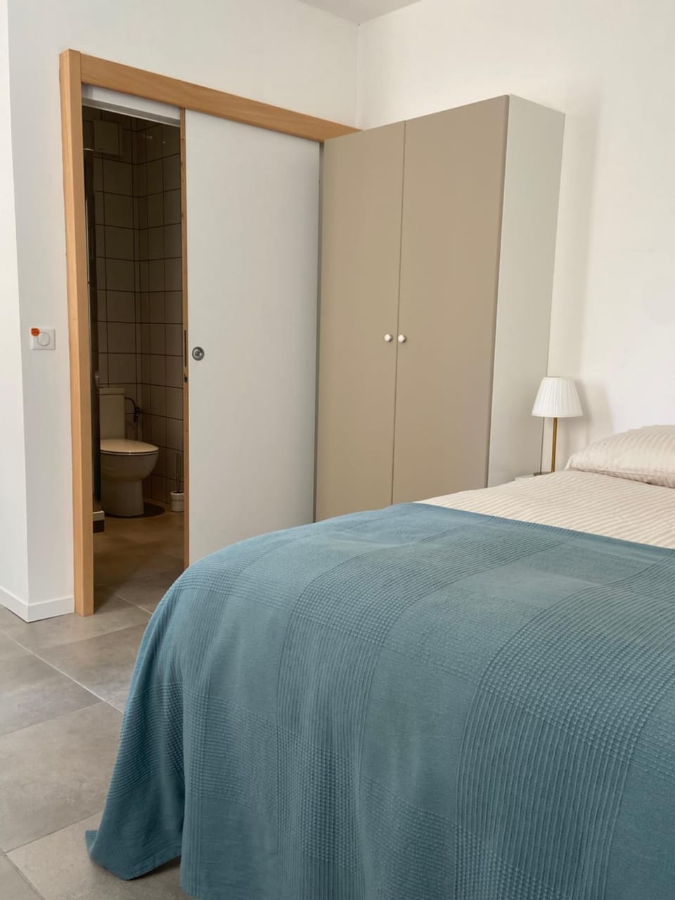 Bathroom, Bedroom, wardrobe