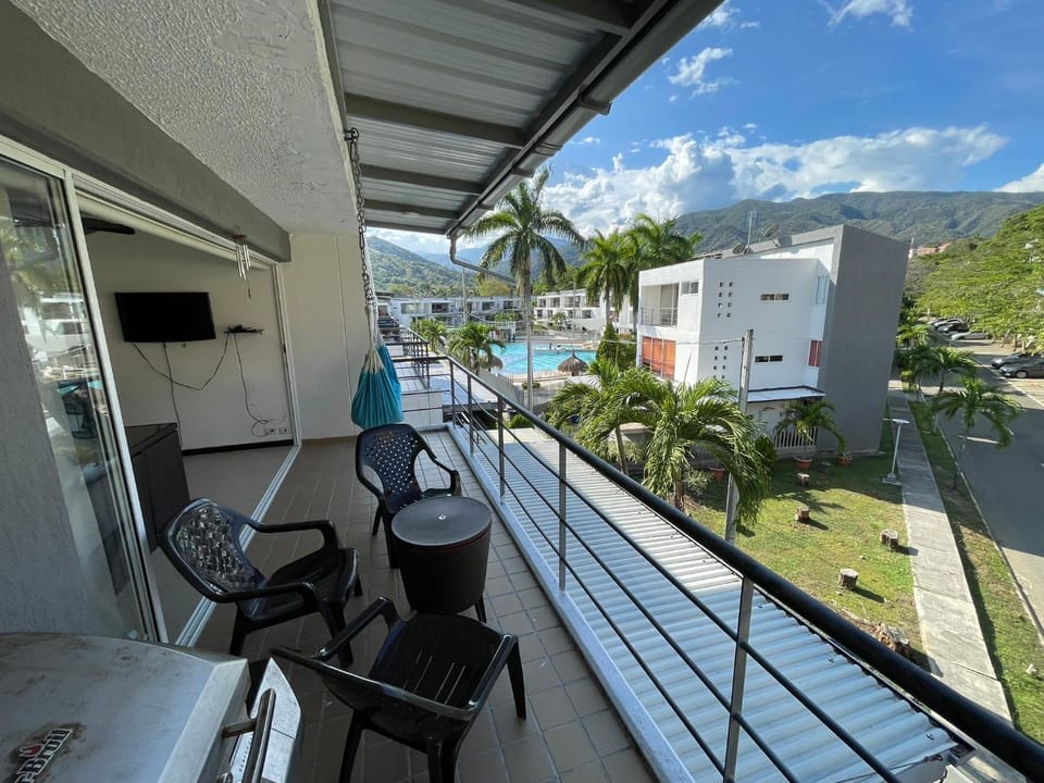 View (from property/room), Balcony/Terrace, Mountain view, Pool view, Swimming pool