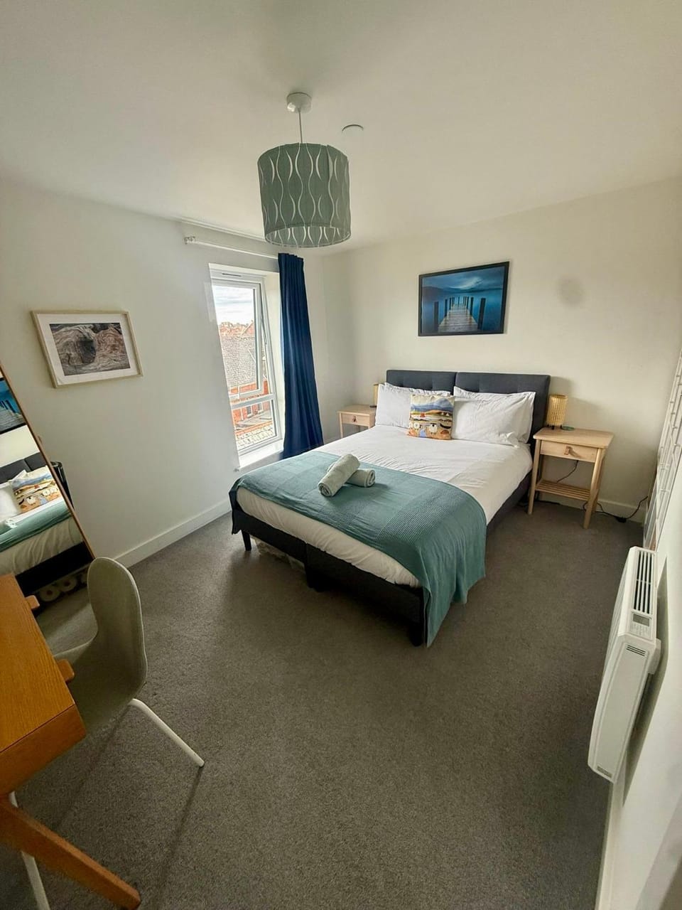 Number 15 Luxurious Two Bedroom Apartment - free secure parking Apartment in Exmouth