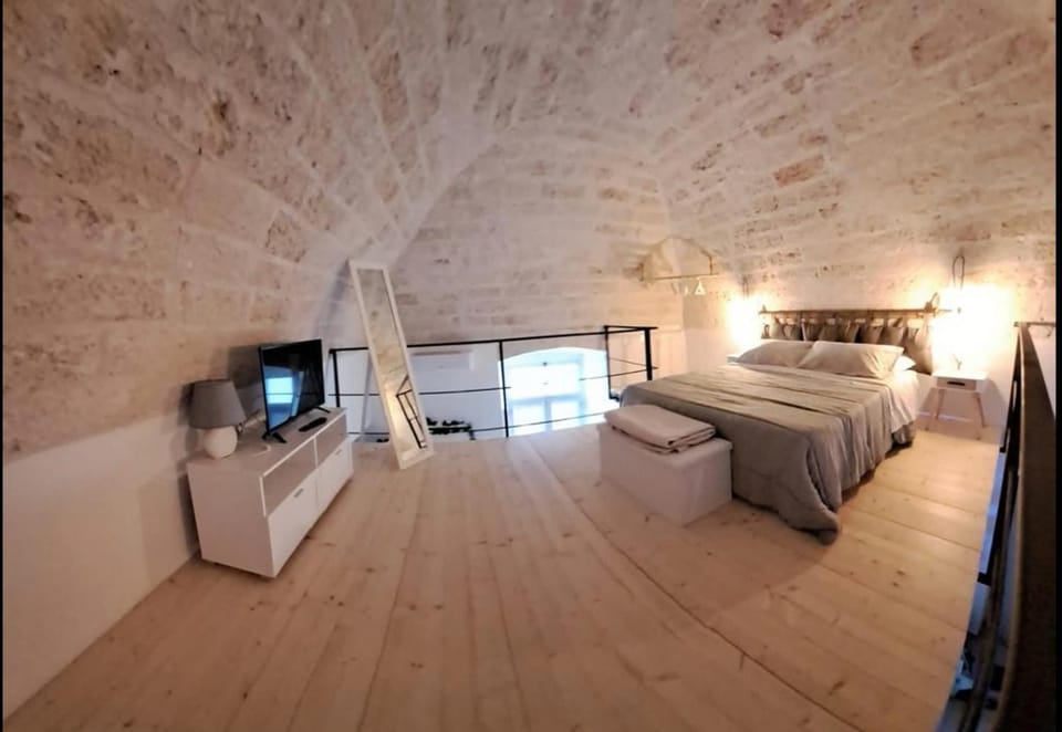 Centrale56 House in Apulia