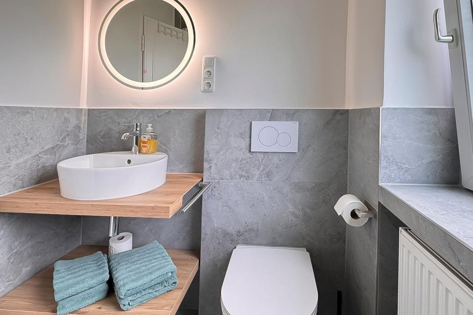 Shower, Bathroom