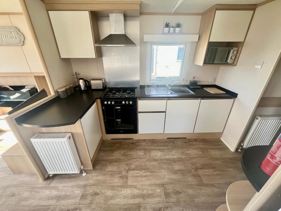 Reeva's Retreat at Littlesea Holiday Park, Weymouth Apartment in Weymouth