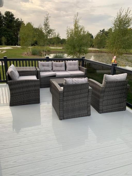 Balcony/Terrace, Seating area, Garden view