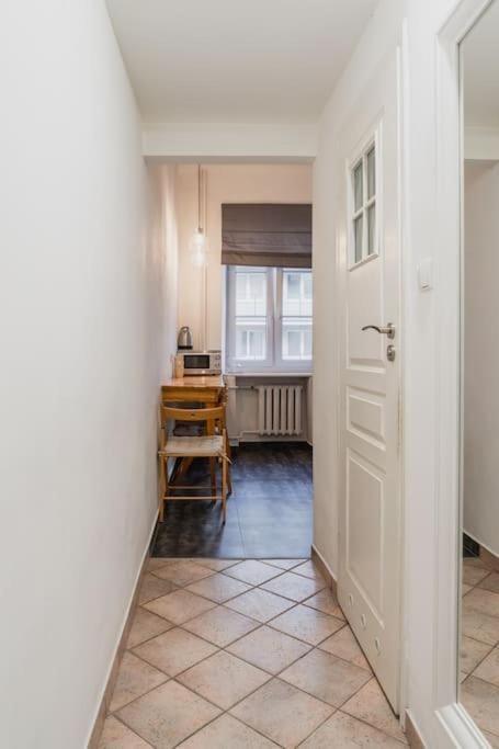 Warsaw Concierge Wilanowska Apartment in Warsaw
