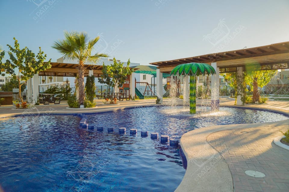 Pool view, Swimming pool, Swimming pool