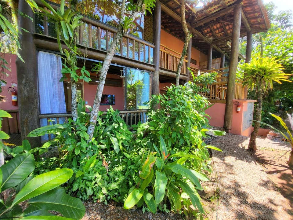 Property building, Garden, Balcony/Terrace, Garden view