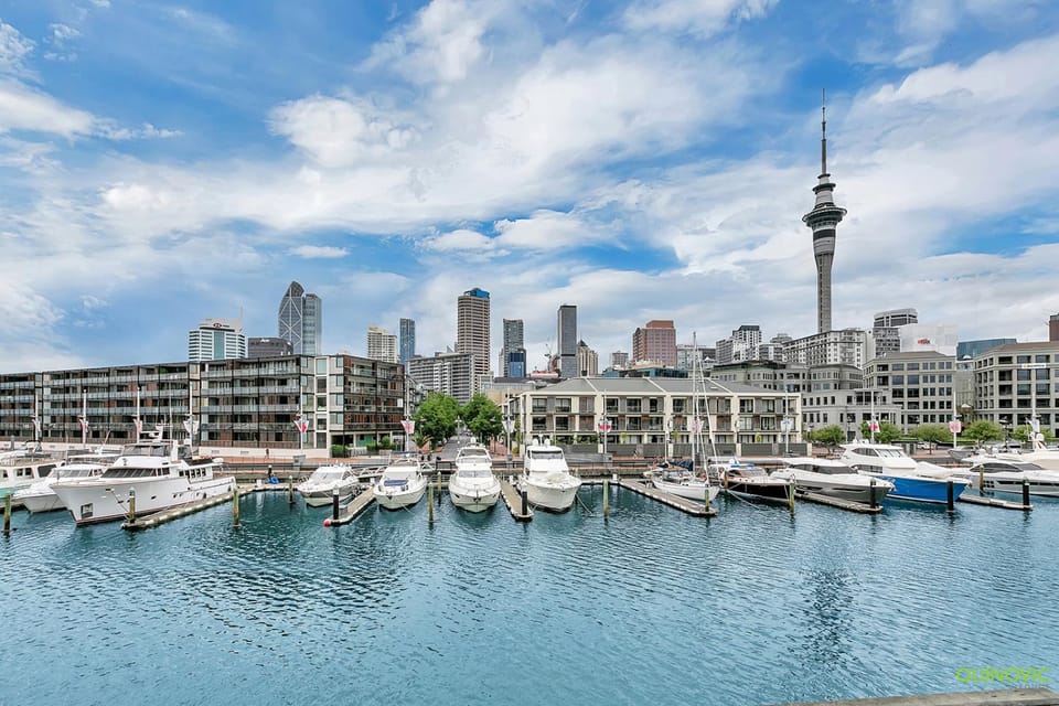 QV Stays Modern Waterfront Stunner Apartment in Auckland